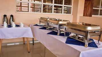 Petit déjeuner continental compris tous les jours