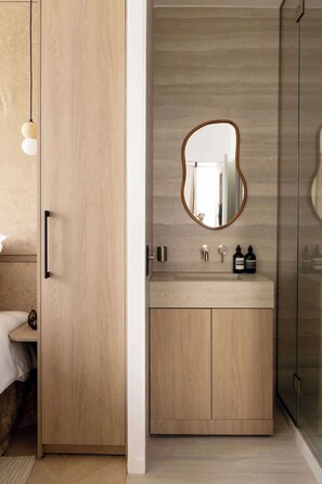 2 bedrooms, iron/ironing board, WiFi, bed sheets - Superb air-conditioned apartment - Le Marais (Paris)