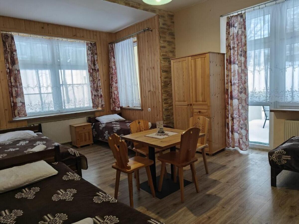 Habitació quàdruple | Wifi gratuïta i roba de llit 