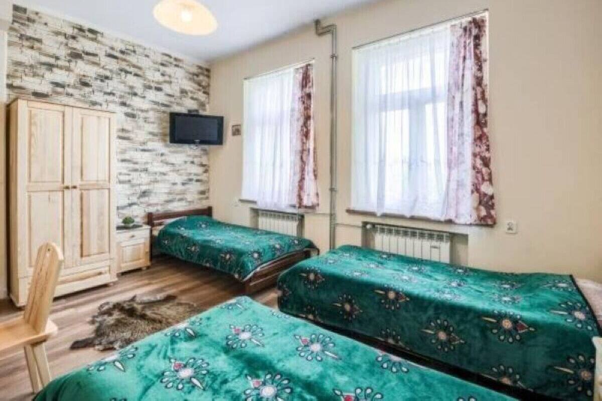 Habitació quàdruple, vistes al jardí | Wifi gratuïta i roba de llit