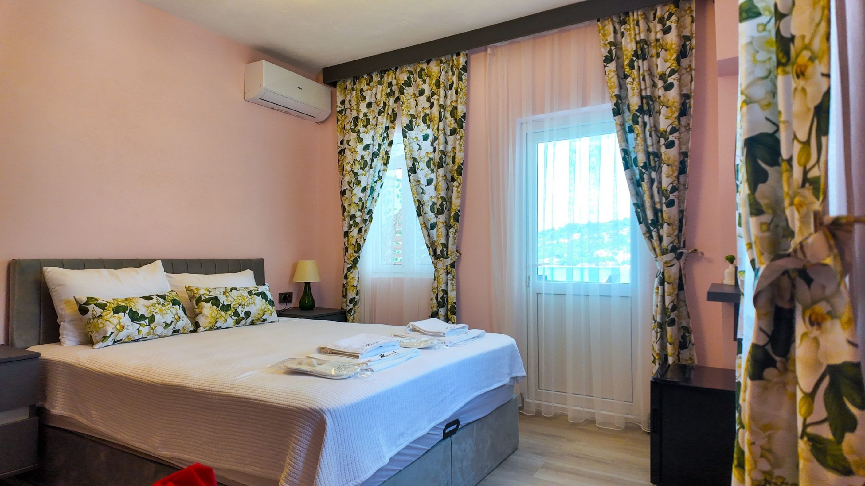 Triple Room, Balcony, Sea View | Individually furnished, free WiFi