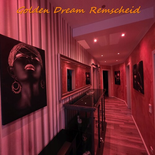Golden Dream The romantic apartment for erotic hours for two