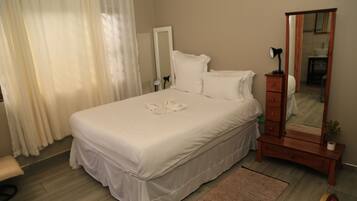 Tweepersoonskamer | Een bureau, gratis wifi