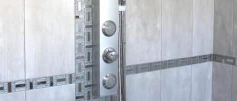 Shower, towels, toilet paper