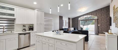 Casa | 4 habitaciones y internet