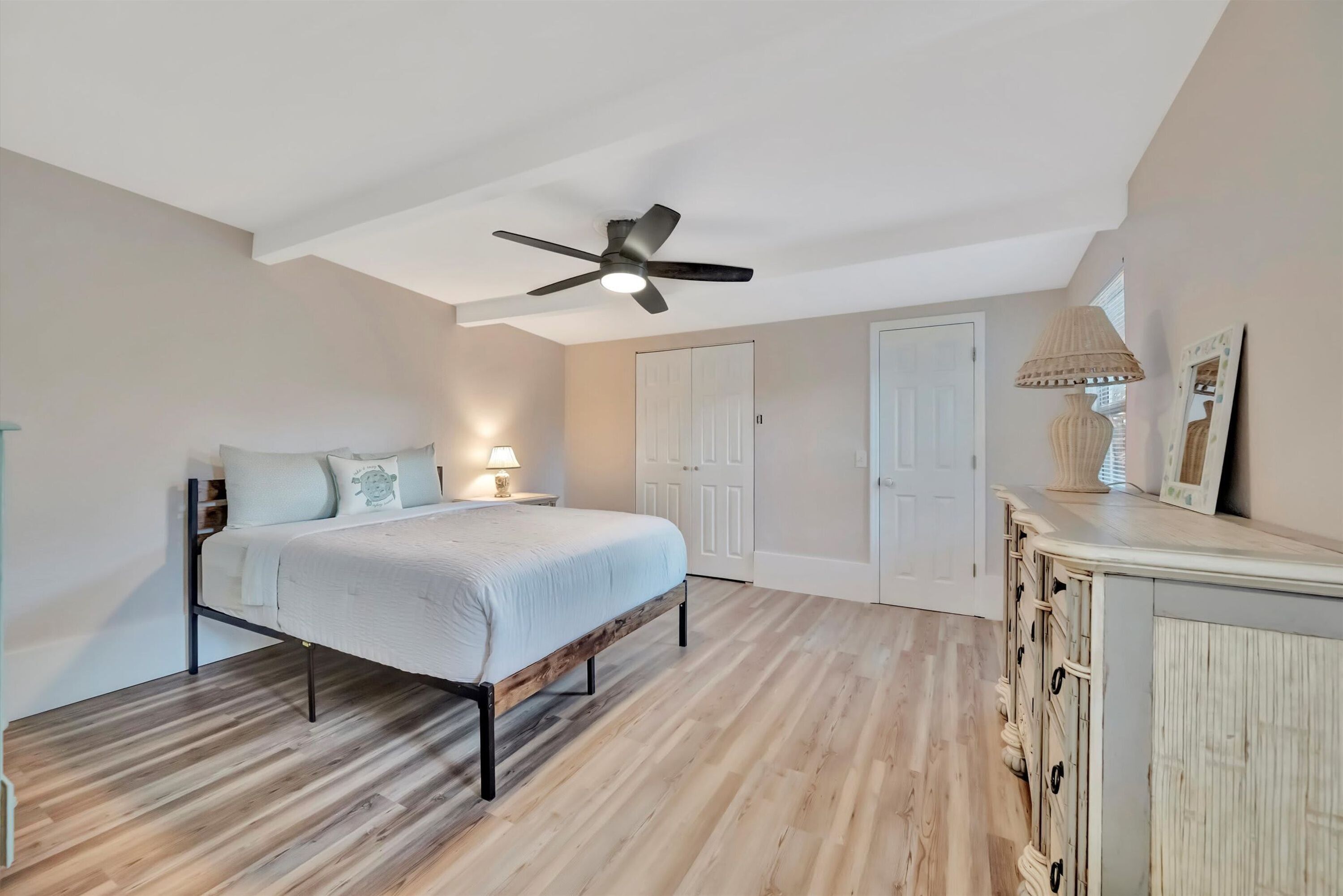 独立别墅 | 4 多间卧室、高速上网