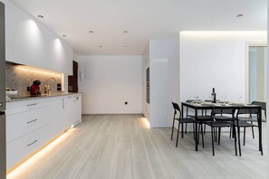 Dining - Orquideas Apparatus (Estepona)