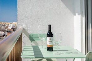 Outdoor dining - Orquideas Apparatus (Estepona)