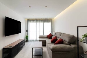 TV - Orquideas Apparatus (Estepona)