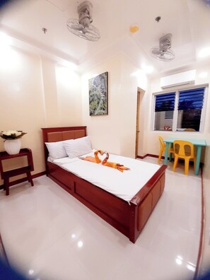 Deluxe Studio Suite, Balcony, Beach View - LUMBAYAN BEACH RESORT (Hagonoy)