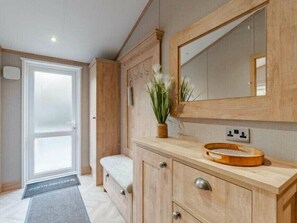 Interior - The Harrogate - Kelling Heath Holiday Park - 21634 (Holt)