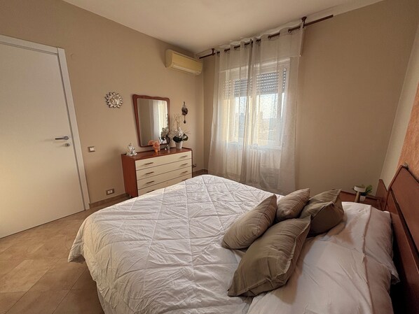 Iron/ironing board, WiFi, bed sheets - Modern Apartment - Olympic Games Milan Cortina, MIND District, Fiera Milano Rho (Baranzate)