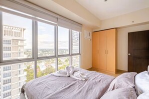 1 chambre, fer et planche à repasser, Wi-Fi gratuit, draps fournis