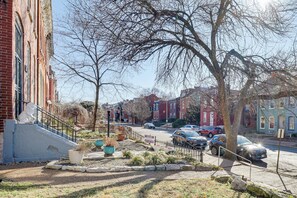 Apartment (2 Bedrooms) | Interior - Walk to Bars & Dining: Historic Benton Park Gem (St. Louis)