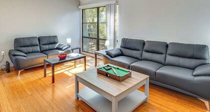 Pool Access! UF + Game Day Base in Gainesville