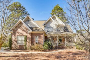 House (5 Bedrooms) | Interior - 2 Mi to Pinehurst Resort: Spacious Golf Getaway! (Pinehurst)