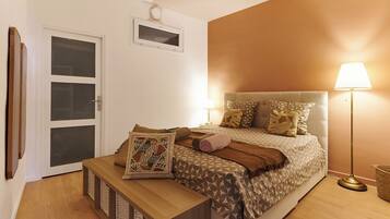 Apartamento Deluxe | Cortinas opacas, tabla de planchar con plancha, wifi gratis