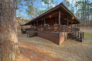Exterior - Lost Key  Cabin Stay for 8 (Broken Bow)
