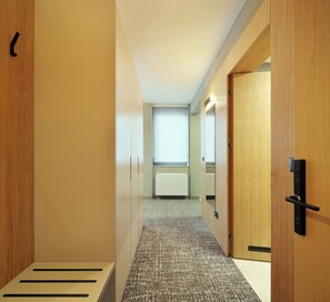 Deluxe Studio Suite, Non Smoking | Premium bedding, memory foam beds, in-room safe, individually furnished - Hotel NOVA Inn Sarajevo (Sarajevo)