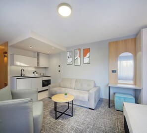 Deluxe Studio Suite | Premium bedding, memory foam beds, in-room safe, individually furnished - Hotel NOVA Inn Sarajevo (Sarajevo)