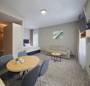 Deluxe Studio Suite | Interior - Hotel NOVA Inn Sarajevo (Sarajevo)