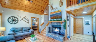 Buck Valley Lodge Home for 12