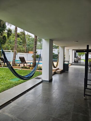 Charming and 
luxurious 7-bedroom house with private pool in Fernando de la Mora