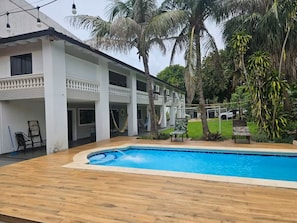 Piscine extérieure