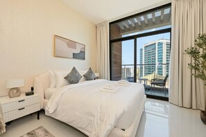 Apartment, Balcony, City View | Iron/ironing board, free WiFi - Elz by Danube (Dubai)