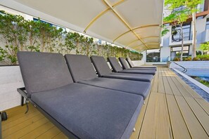 Outdoor pool - Elz by Danube (Dubai)