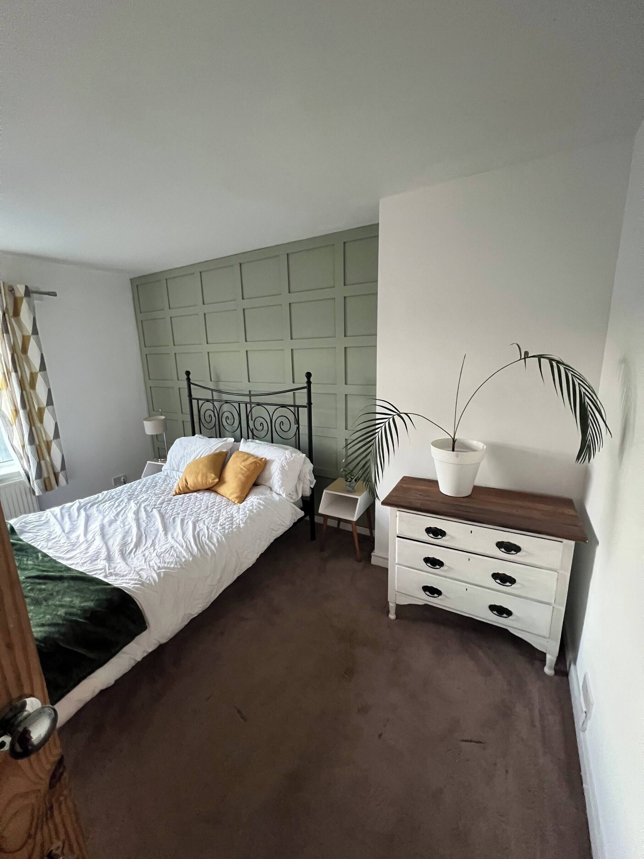 3 bedrooms