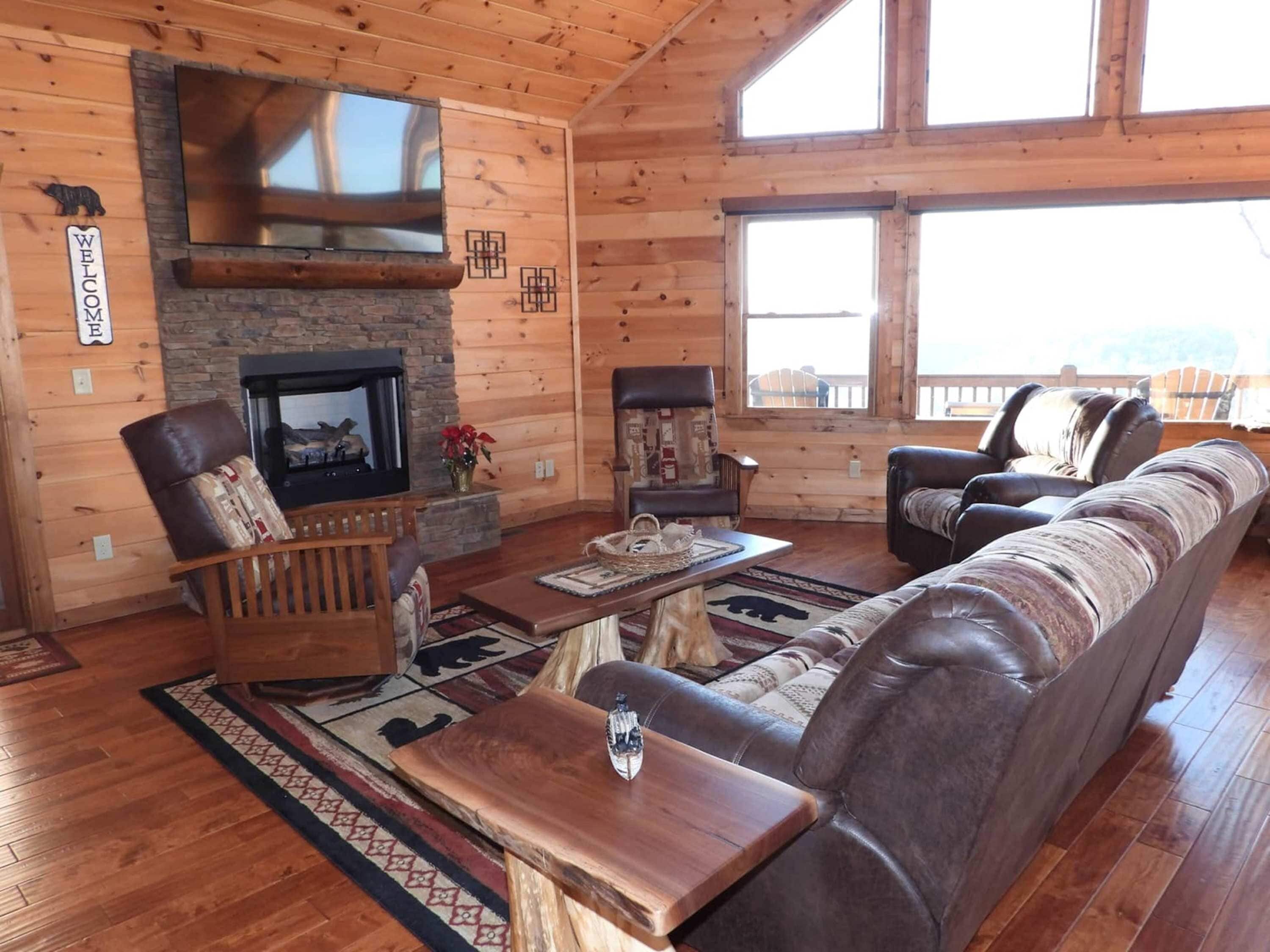 單棟房屋, 多張床, 熱水浴缸, 山景 (Majestic Mountaintop Escape) | 客廳