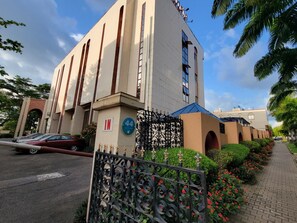 Exterior - Valencia Hotels Abuja (Abuja)