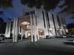 Exterior - Valencia Hotels Abuja (Abuja)