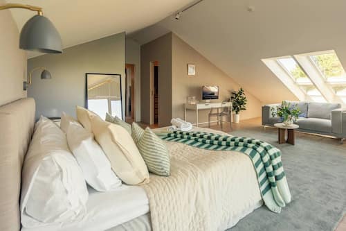 Villa, 6 Schlafzimmer, Raucher, eigener Pool | 6 Schlafzimmer