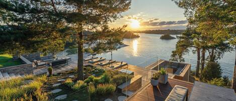 Villa, 6Â Schlafzimmer, Raucher, eigener Pool | Blick von der Unterkunft