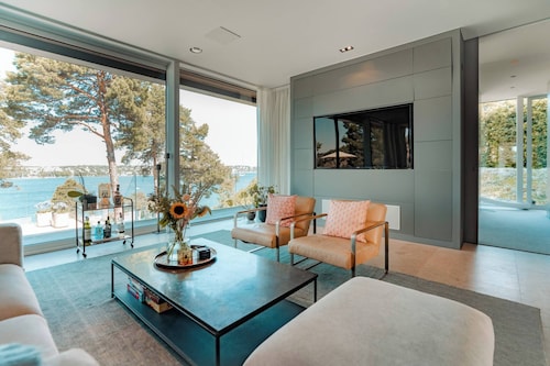 Luxurious Archipelago Villa Stockholm