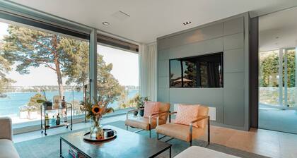 Luxurious Archipelago Villa Stockholm