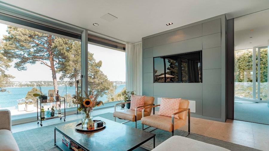 Luxurious Archipelago Villa Stockholm