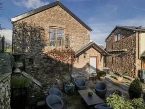 Exterior - The Wren's Nest (Ross-on-Wye)