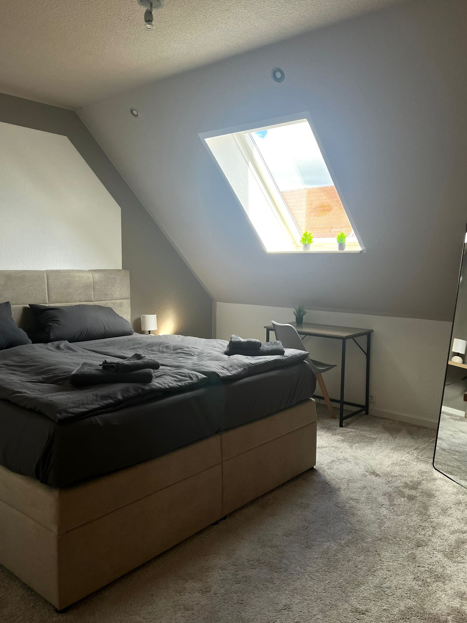 7 bedrooms, iron/ironing board, travel crib, free WiFi