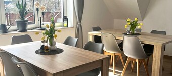 Pension "Alter Konsum" -  2 bis max. 10 Personen (6Zimmer) 27m² Sonnenterrasse