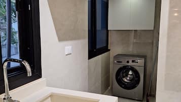 Apartamento, 2 quartos, para fumantes, sacada | Lavanderia