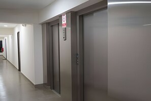 Apartamento básico | Parte interna