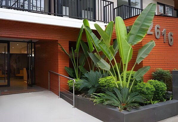 Apartamento básico | Detalhe da fachada