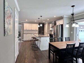 Dining - 4BR Family-Friendly Acadia Home - 3 King Beds! (Mount Desert)