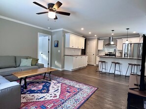 TV - 4BR Family-Friendly Acadia Home - 3 King Beds! (Mount Desert)