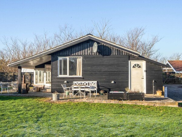 6 Person Holiday Home In Juelsminde - Juelsminde