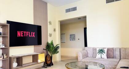 Spacious 2BR Apartment ,3 Bathrooms ,Near Mall