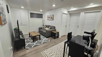 Apartment, 1 Bedroom | Living room